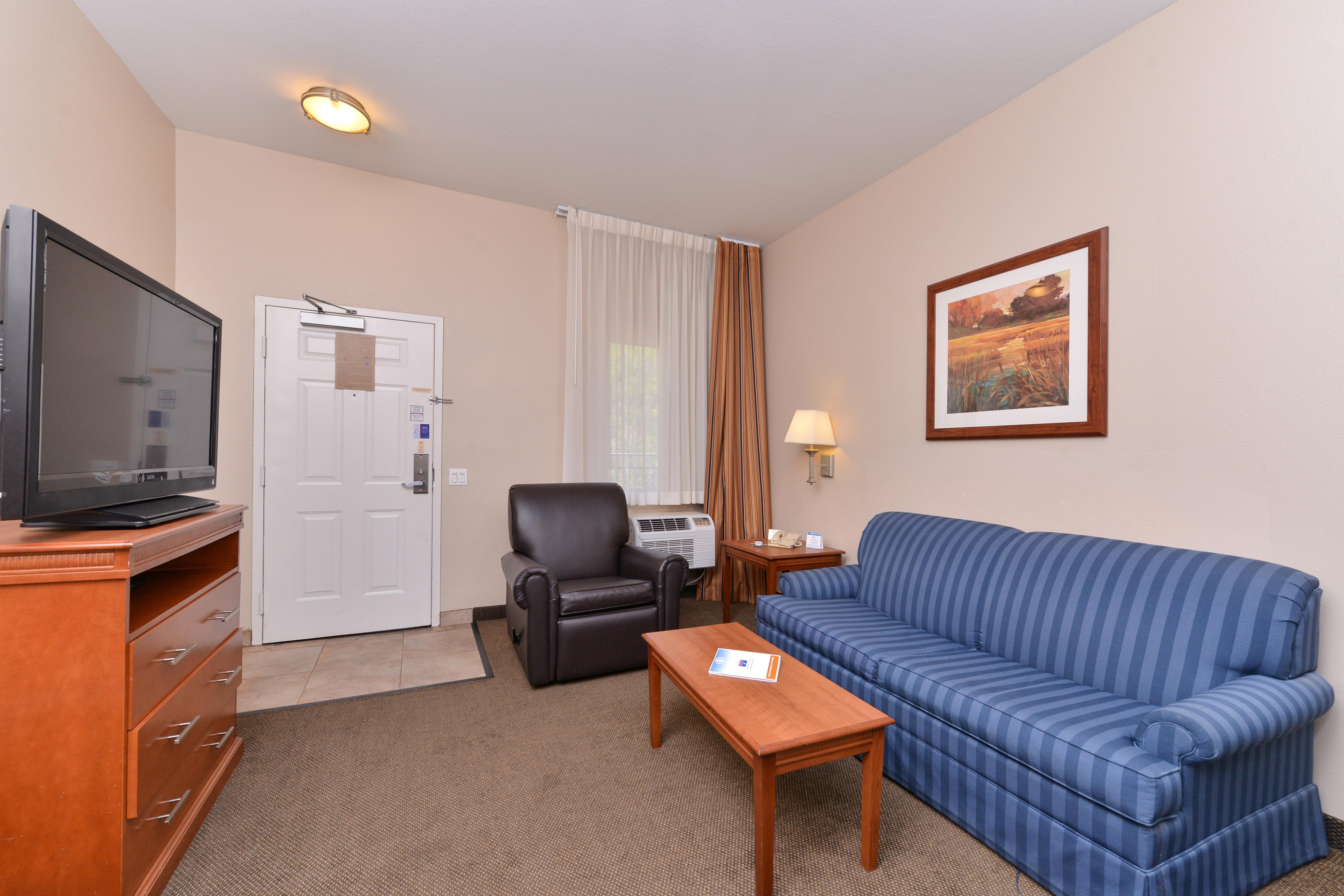 Candlewood Suites San Diego By Ihg Екстер'єр фото