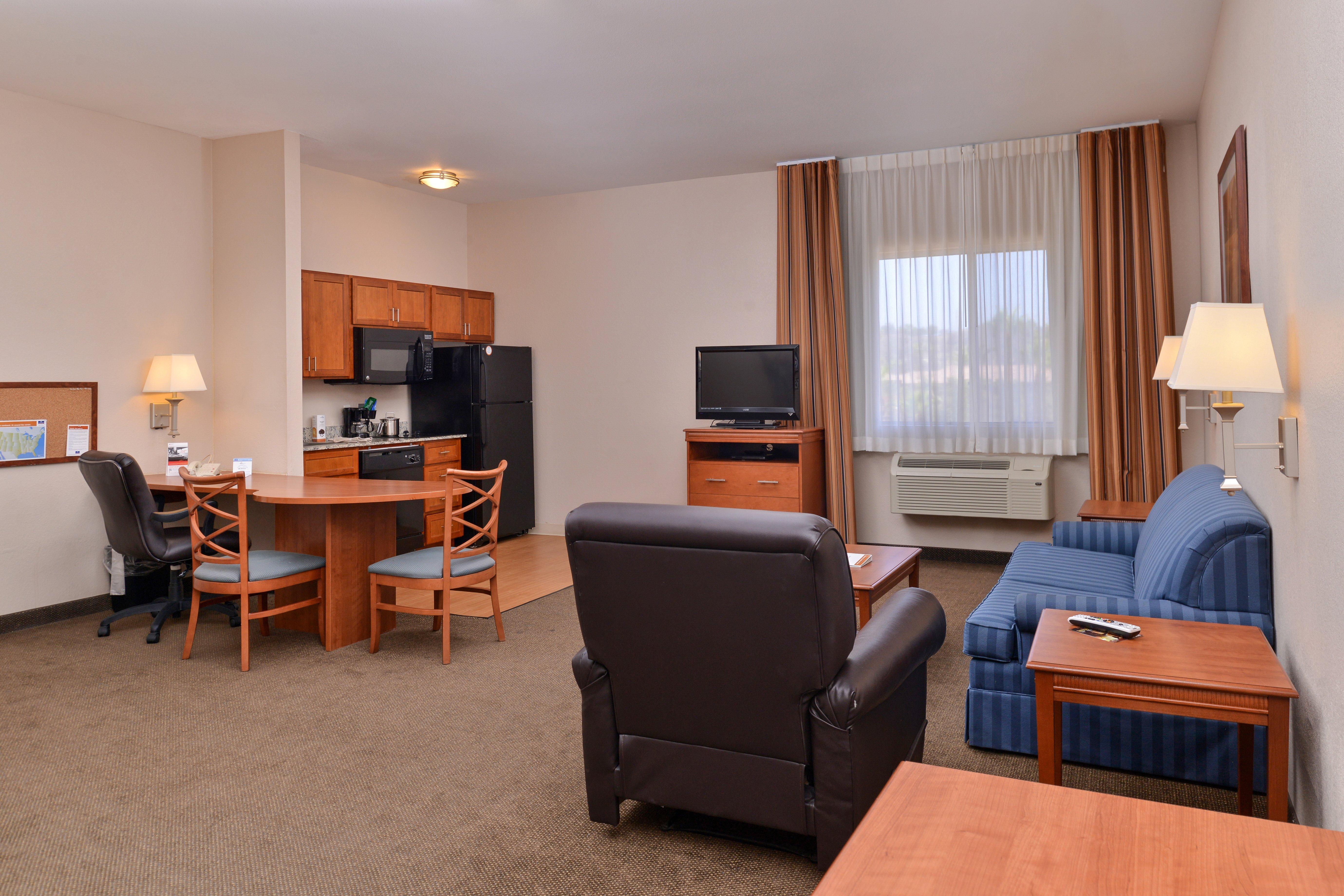 Candlewood Suites San Diego By Ihg Екстер'єр фото